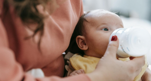 Modello di Tolleranza nella Malnutrizione Infantile Acuta: Un Approccio Innovativo alla Competenza Immunitaria